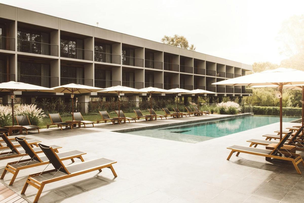 Mitchelton Hotel