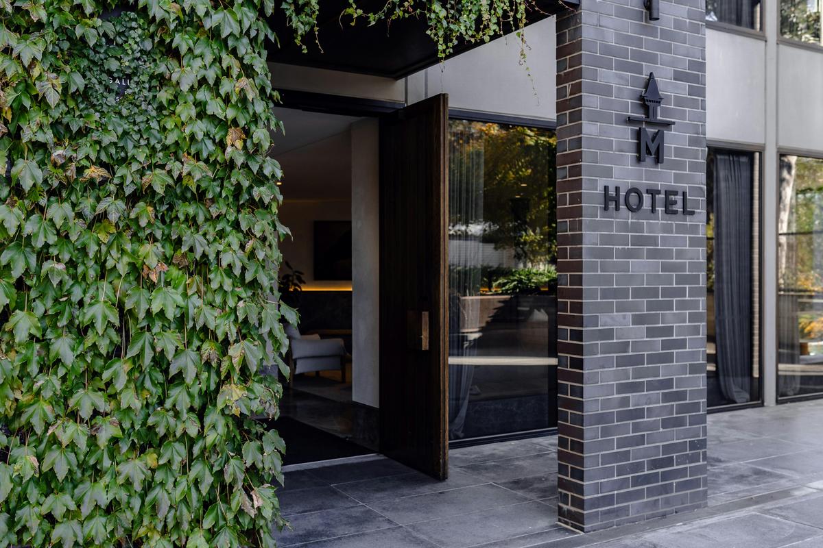 Mitchelton Hotel