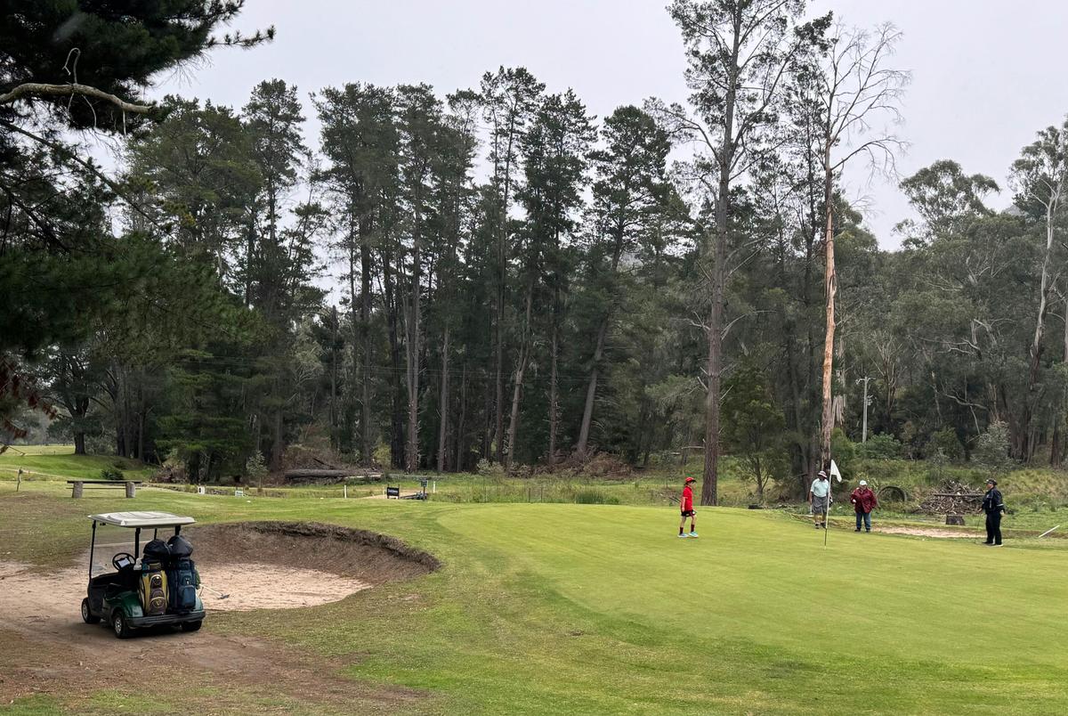 6th hole