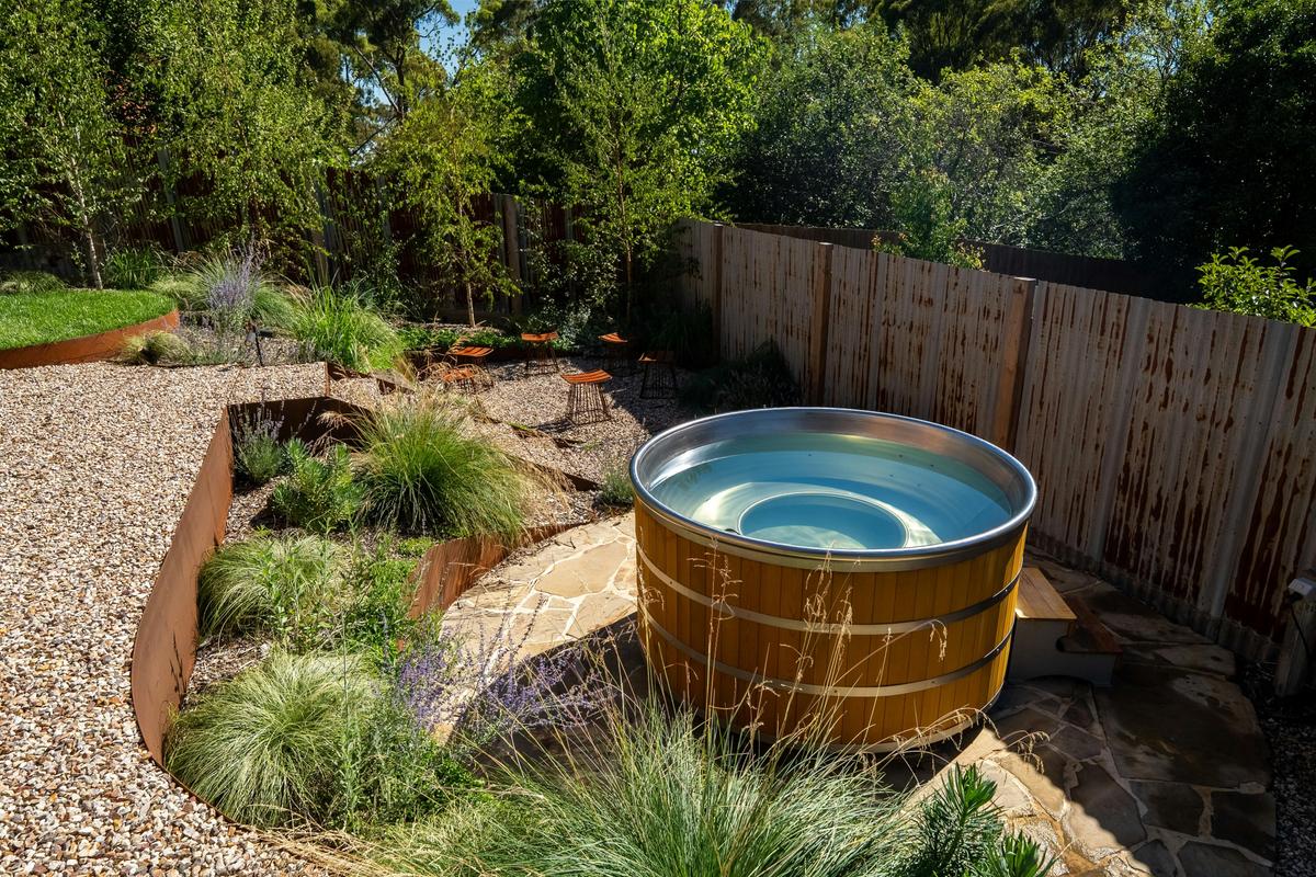 Logue's tranquil spa and fire pit