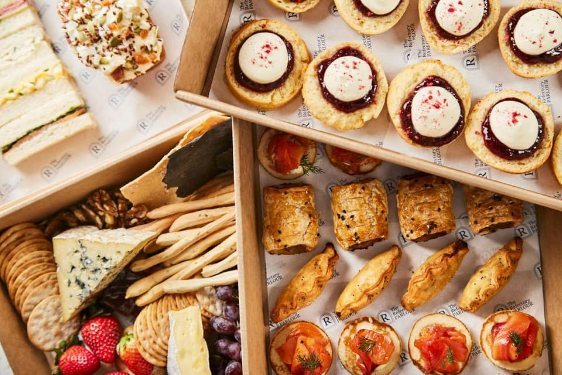 HIgh tea boxes