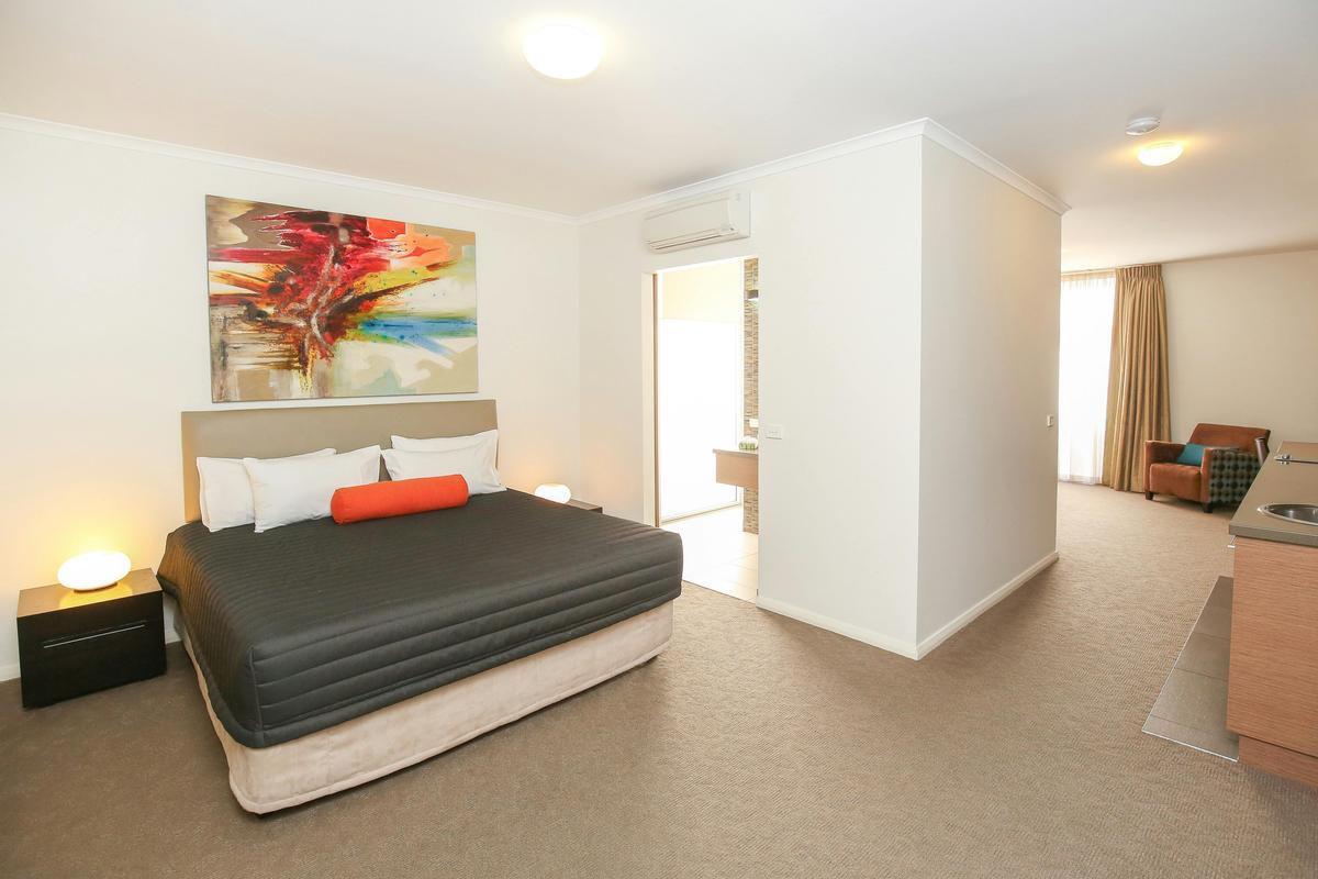 One Bedroom Apartment
