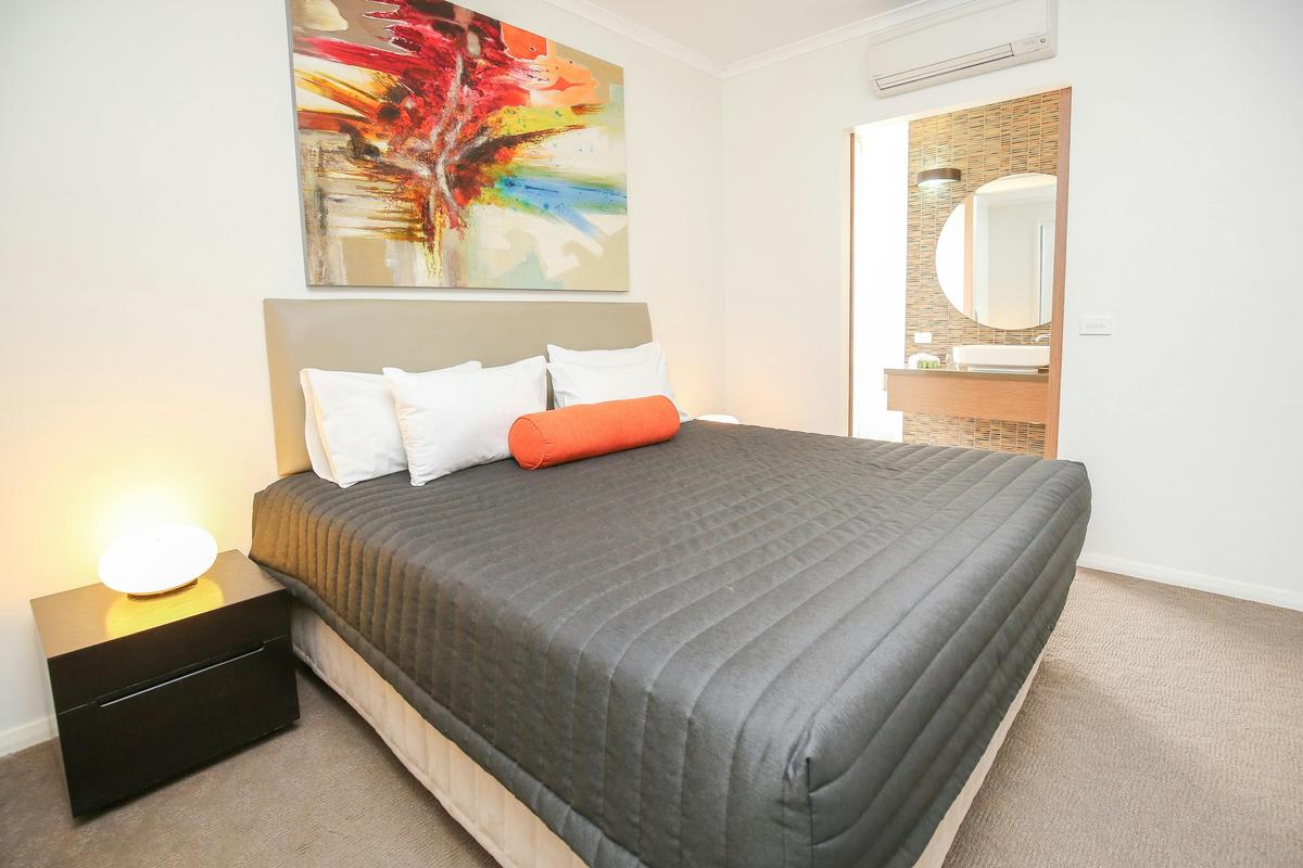 Luxurious King Bed