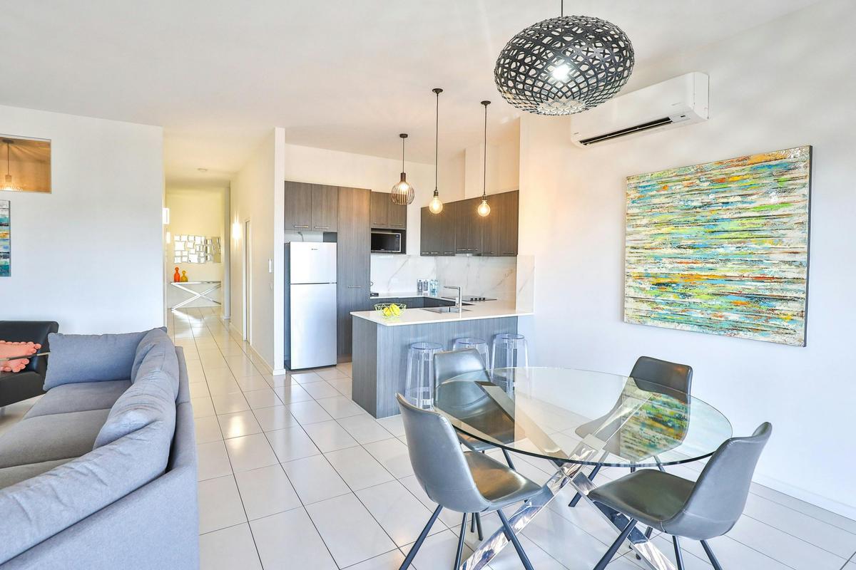 Indulge Apartments - CBD Apartments