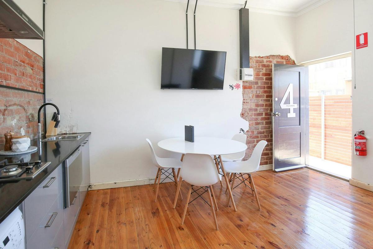 Indulge Apartments - Urban Collection