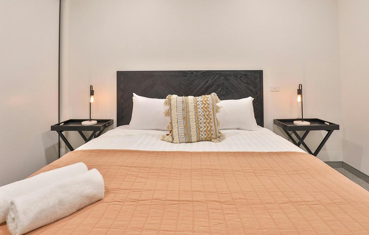 Indulge Apartments - City View Penthouses