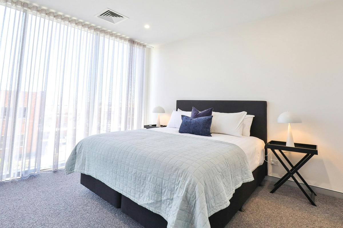 Indulge Apartments - City View Penthouses