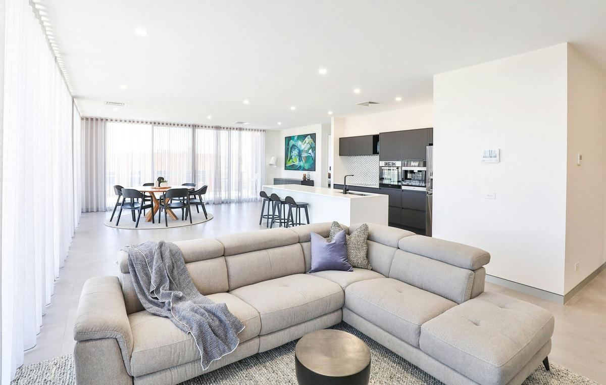Indulge Apartments - City View Penthouses