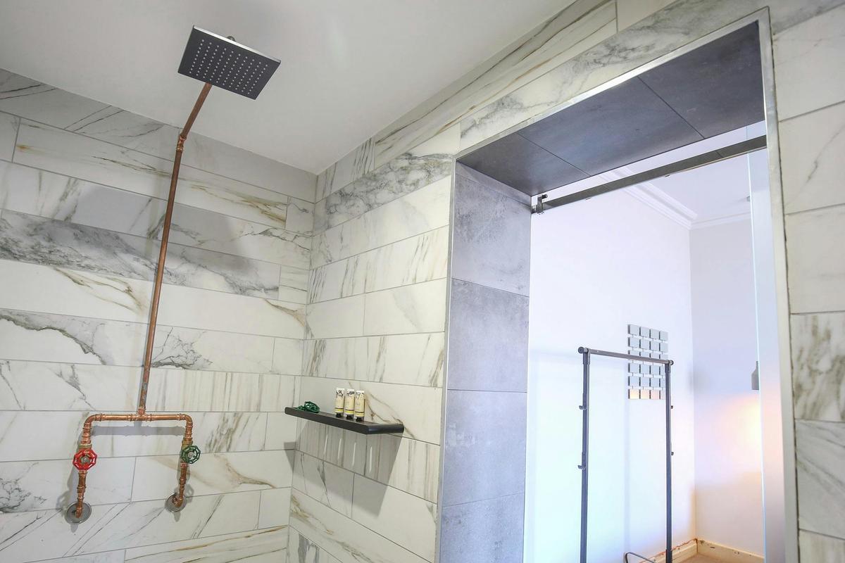 Indulge Apartments - Urban Collection