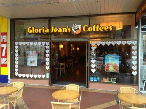 Gloria Jean's