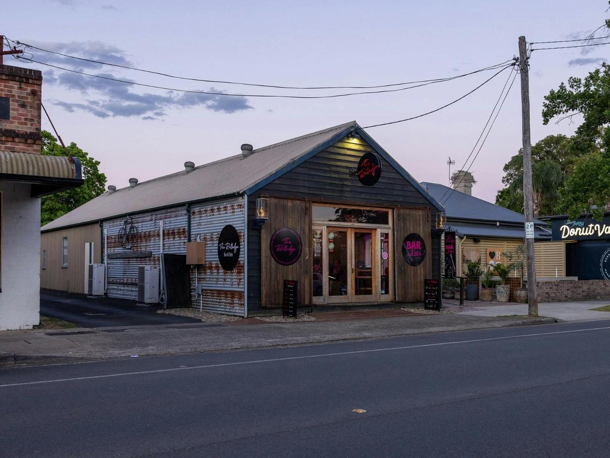 The Rutledge Bar & Eats front entrance
