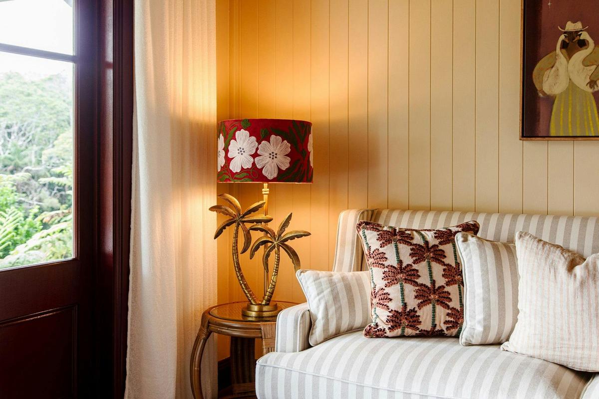Red Gum loungeroom