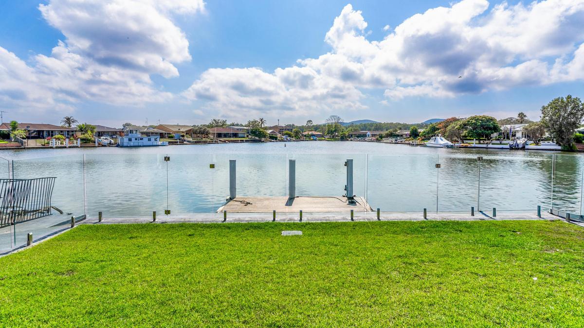 Private jetty