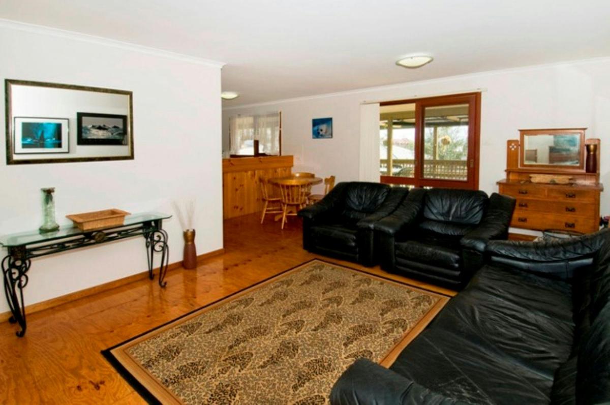 Lounge Room