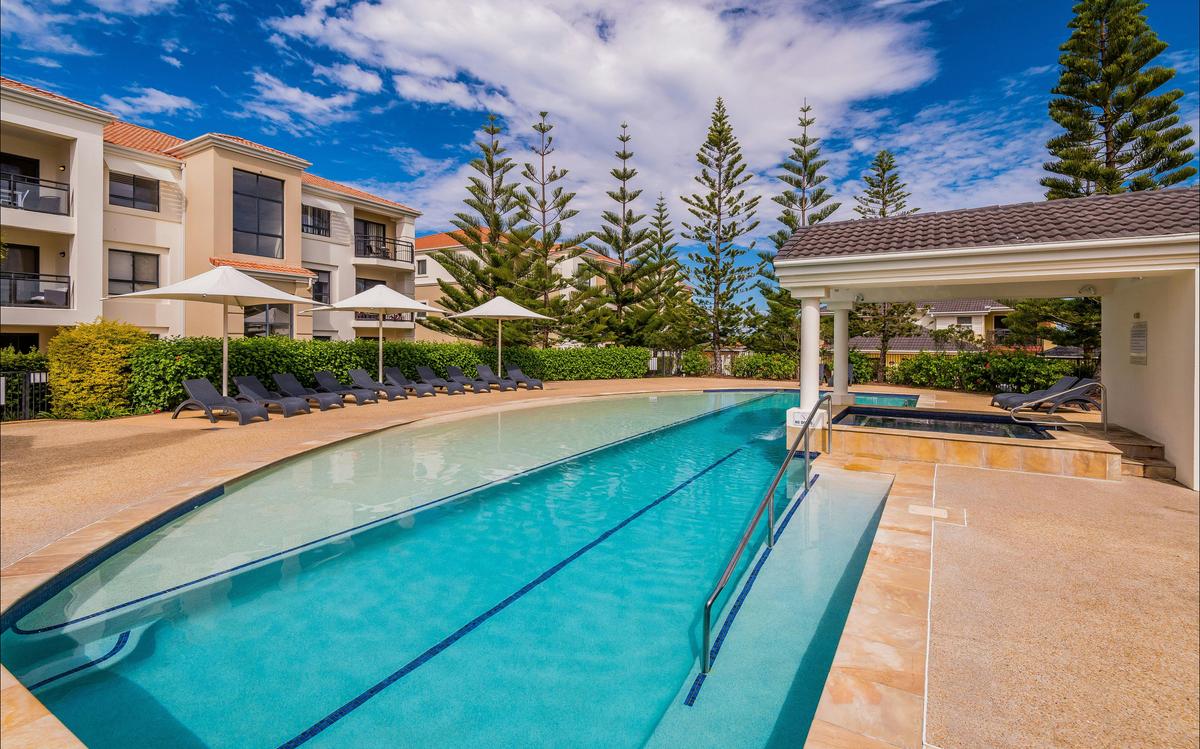 The Sands Resort Swimming Pool and Spa