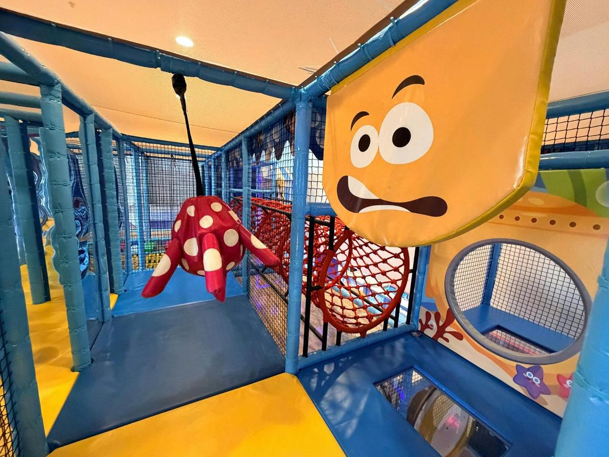 Chipmunks Playland & Cafe - Main Zone