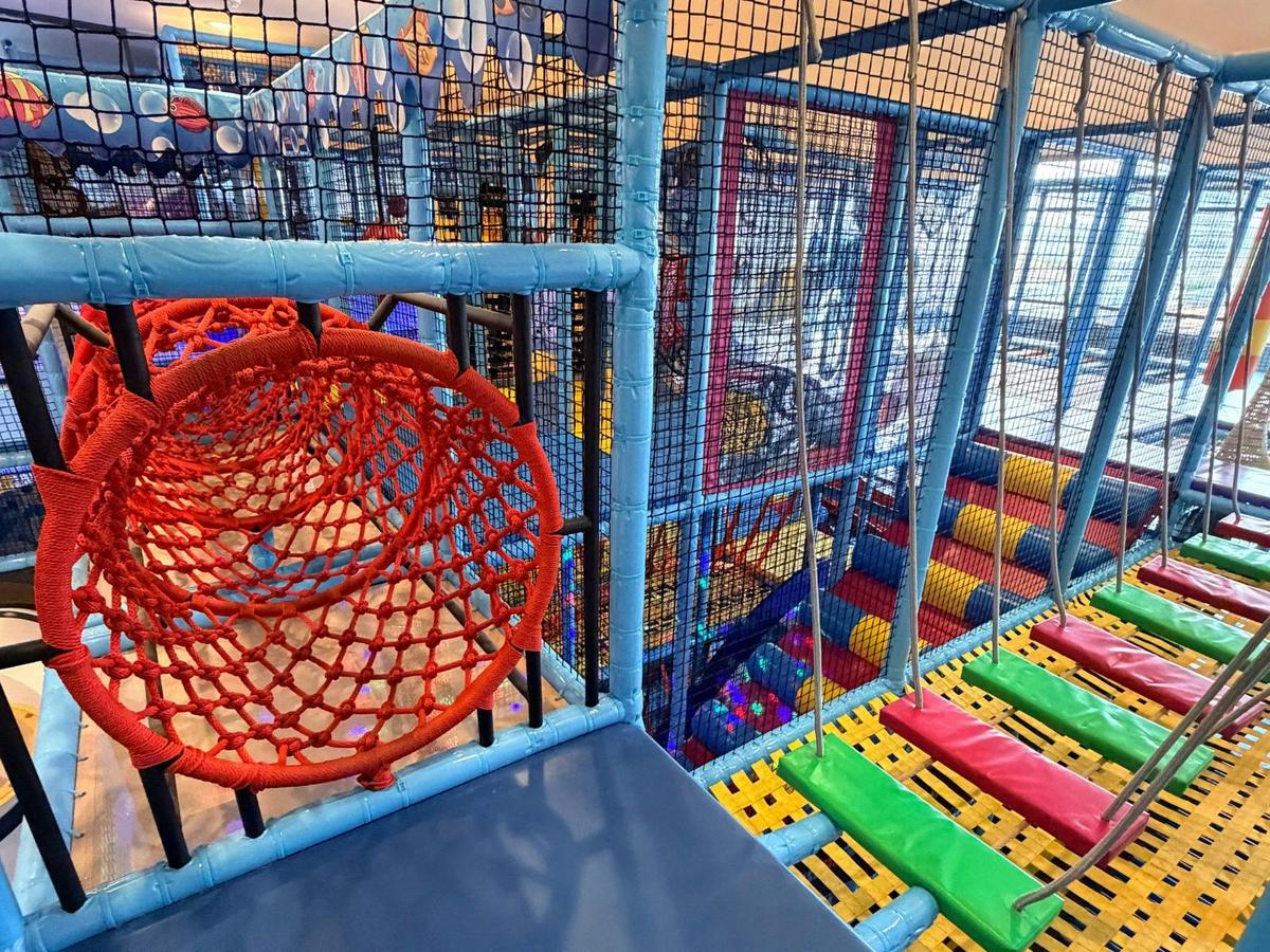Chipmunks Playland & Cafe - Main Zone