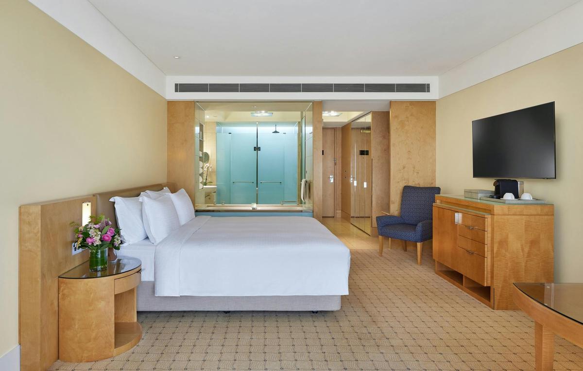 Tower Deluxe King Room