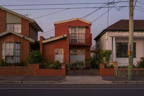 Sold! Who Broke the Australian Dream?