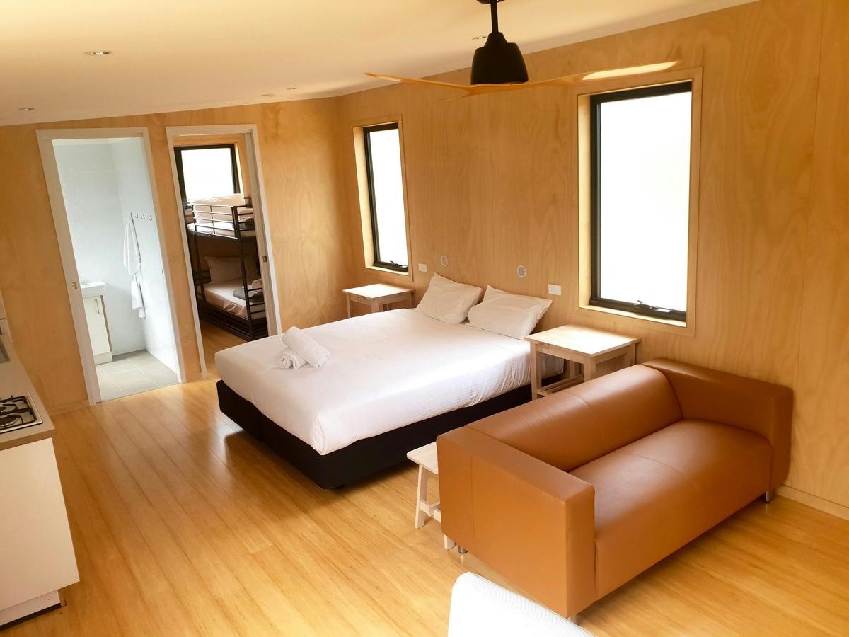 Eco Solar Cabins - Living area