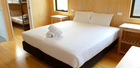 Eco Solar Cabins - King Bed