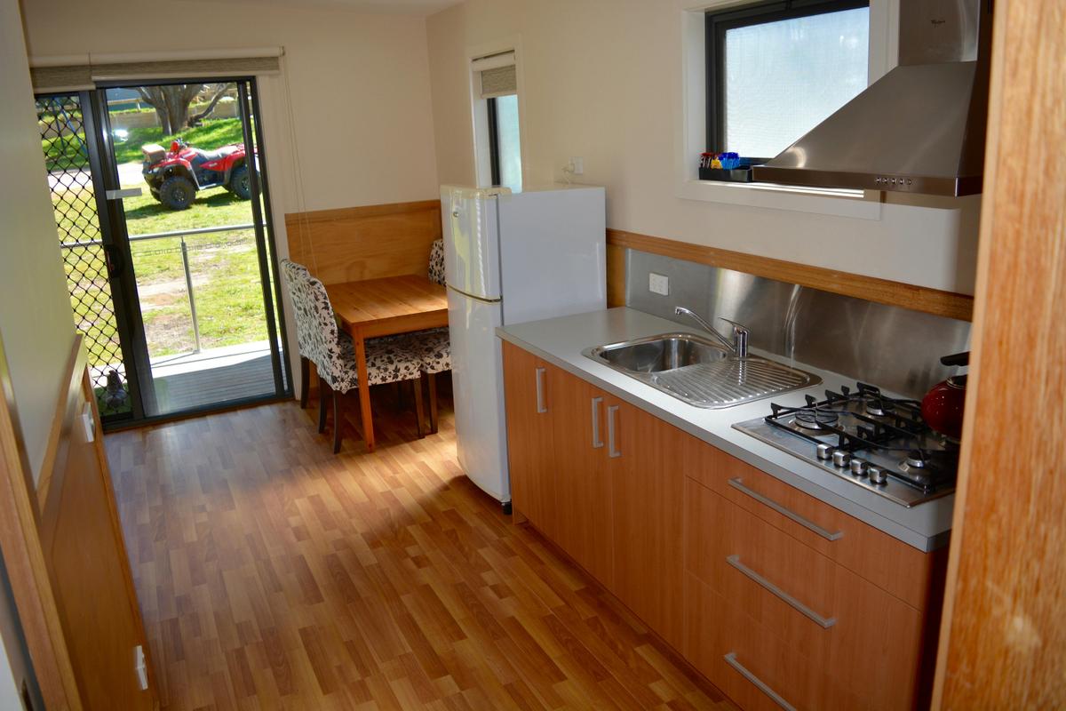 Two Bedroom Standard ensuite cabin - Kitchen dining area