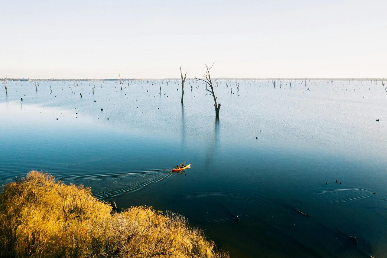 Kayaking on Lake Mulwala