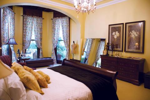 Botanicca Room