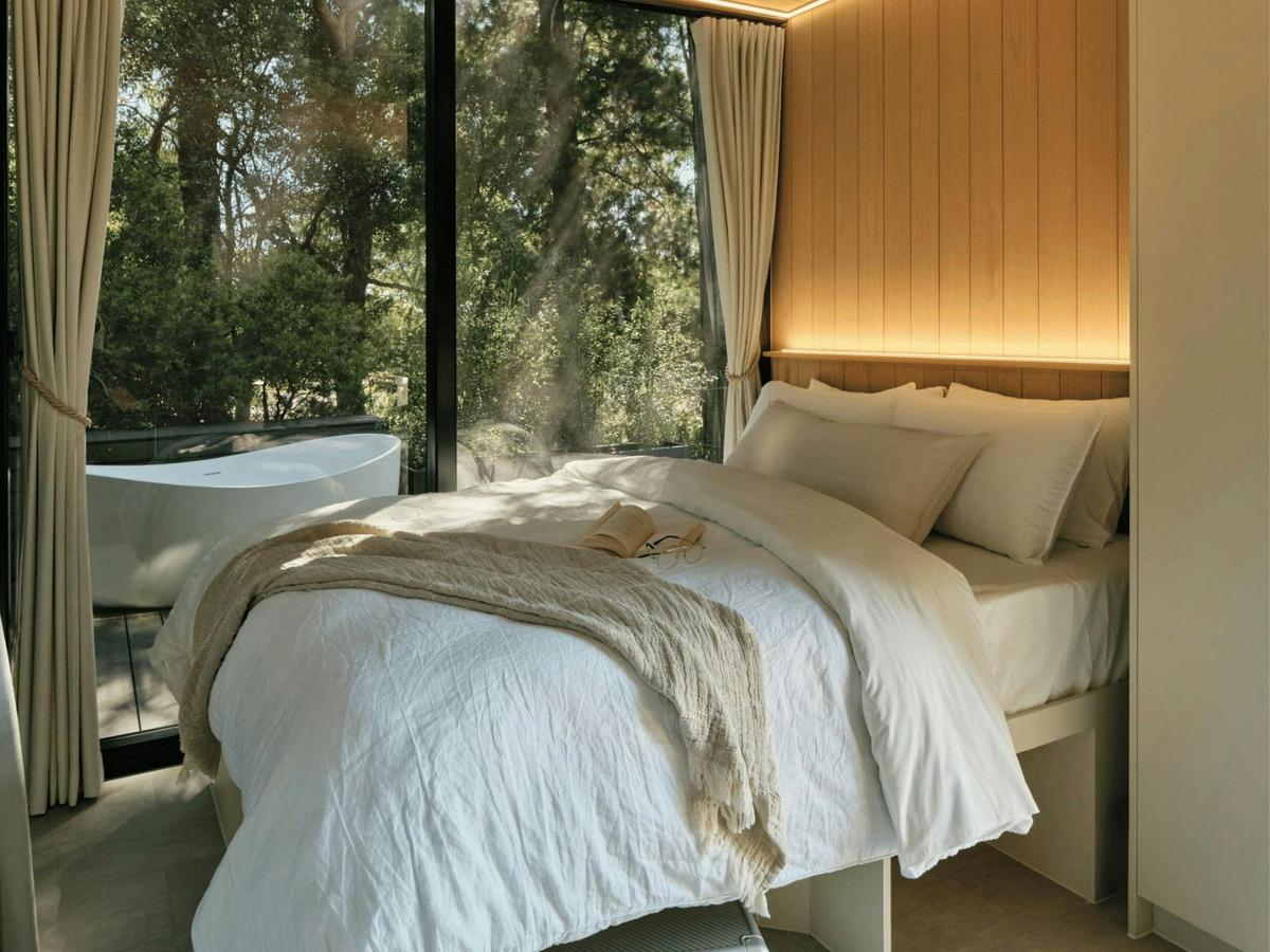 Mirror Home Yarra Valley