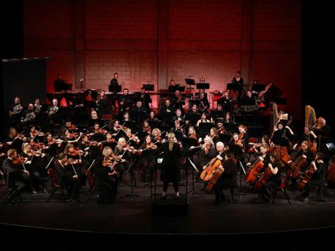 Flare With The Metropolitan Orchestra