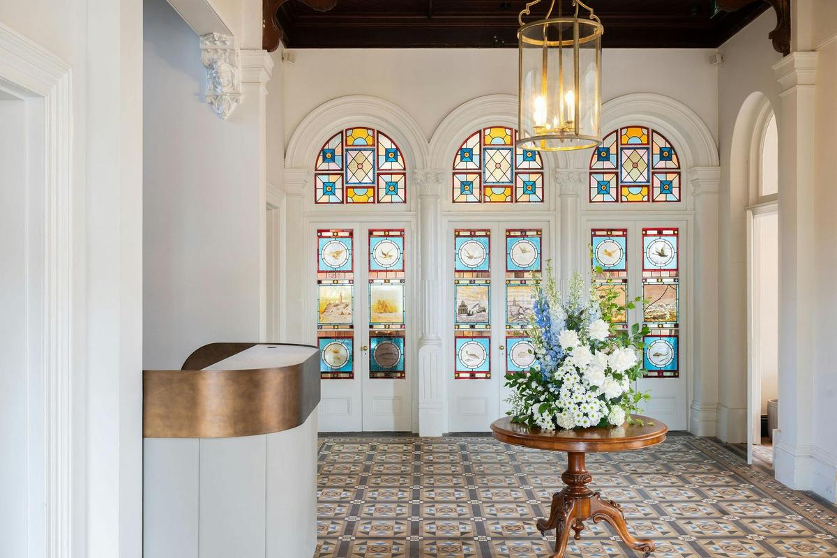 The Queenscliff Hotel