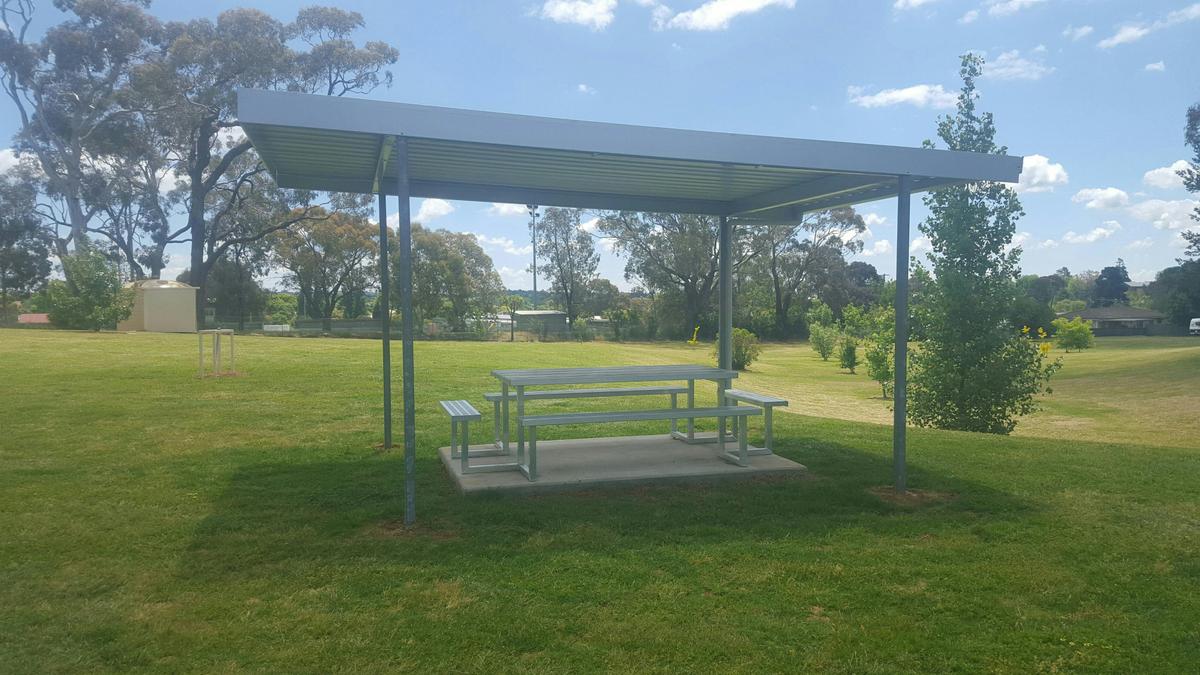 Canobolas Caravan Park