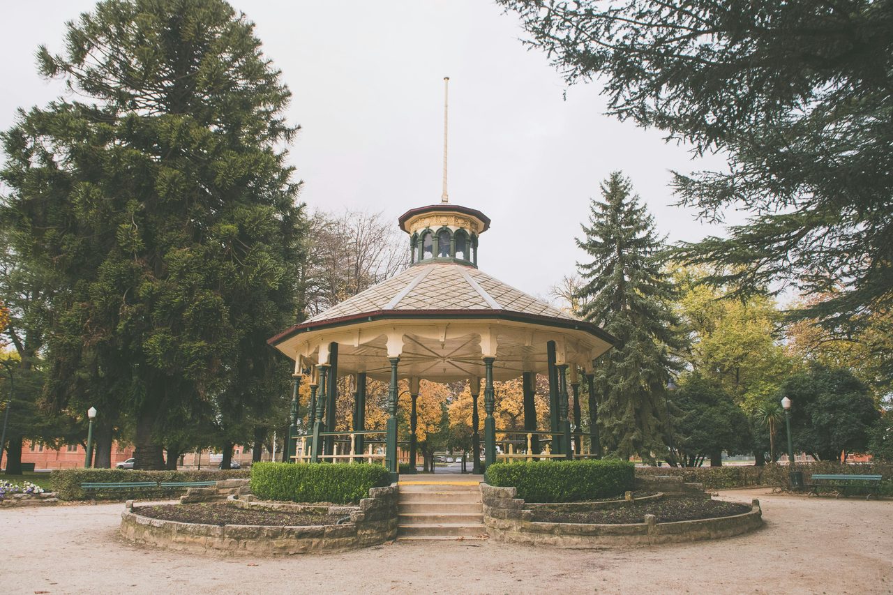 Band Rotunda Machattie Park