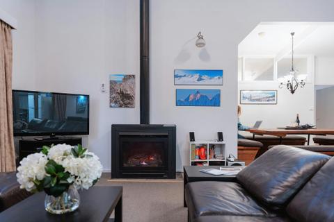 Cawarra Ski Lodge - Mt Buller Ski Lodge