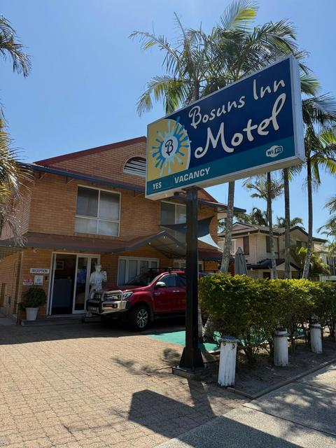 Bosuns Inn Motel