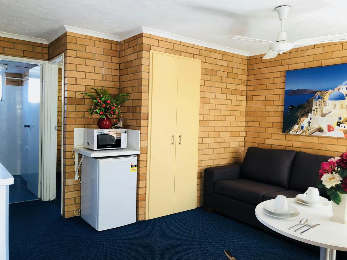 One Bedroom Apartment