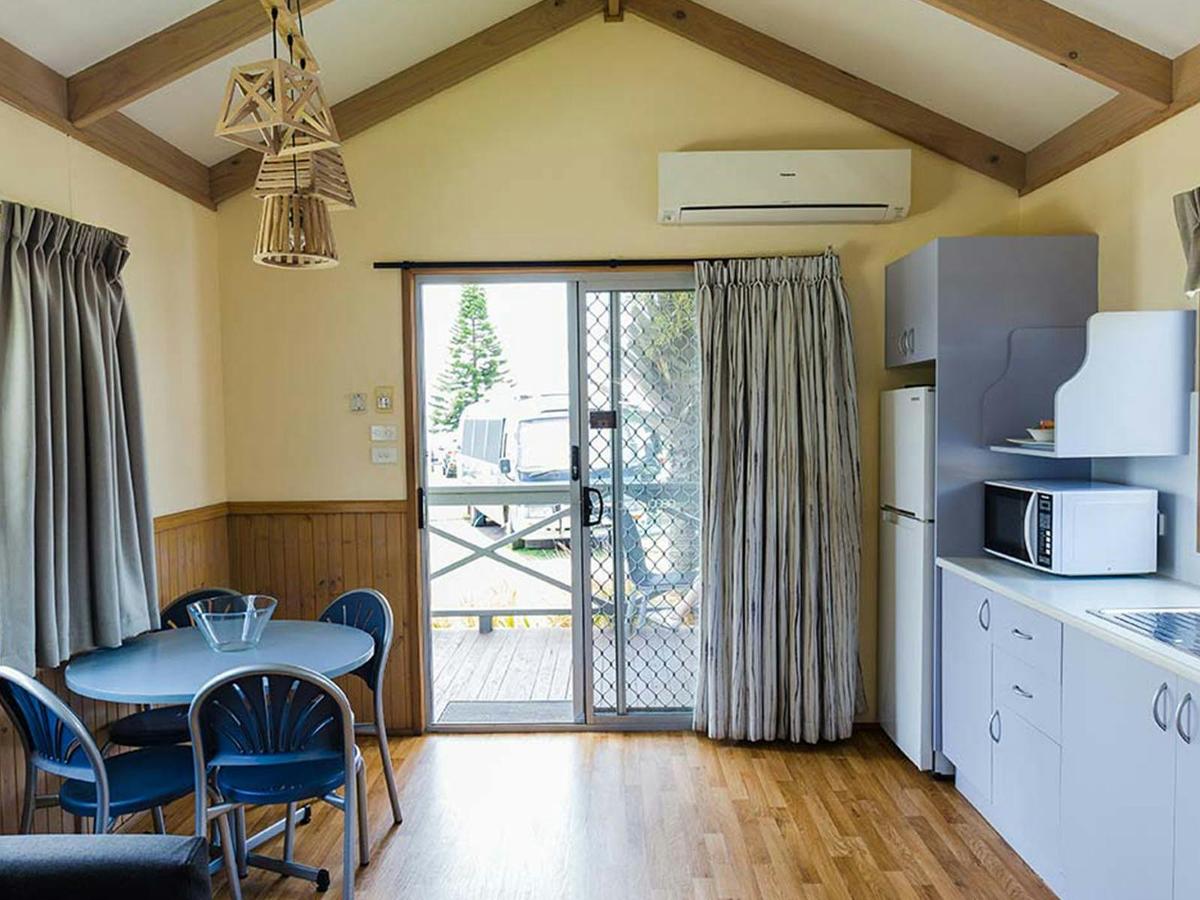 Spa Cabin