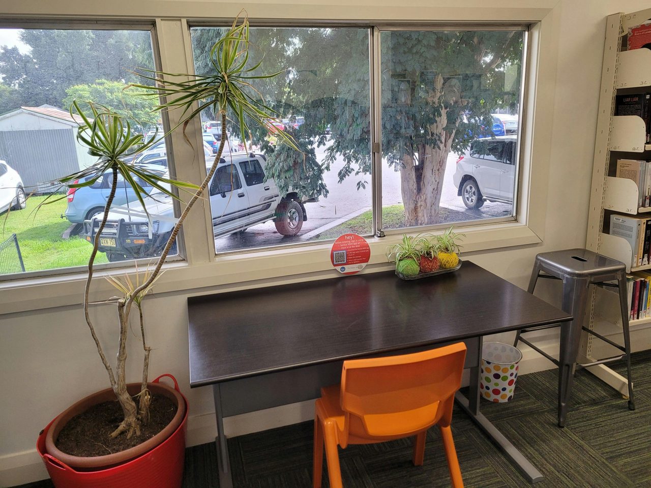 Work Desk