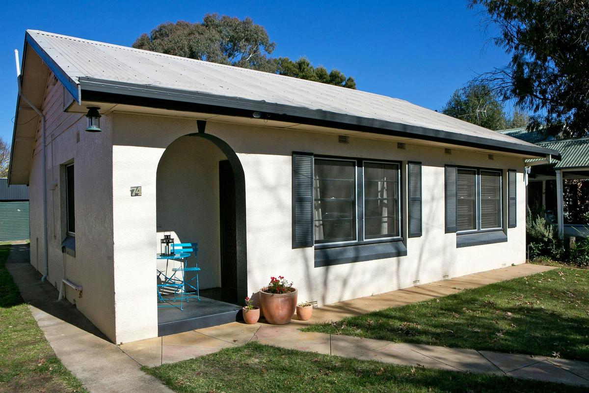 Self-contained Cottage