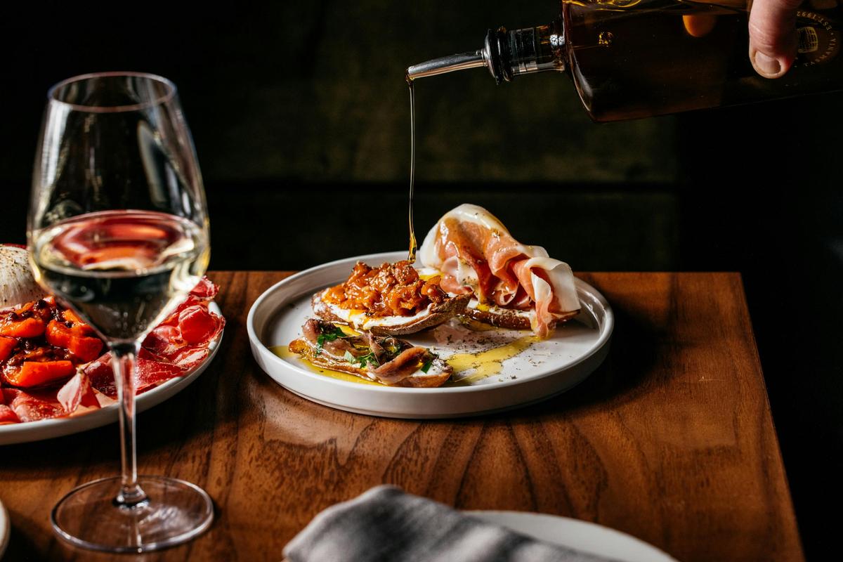 Mille Vini Pasta & Wine Bar