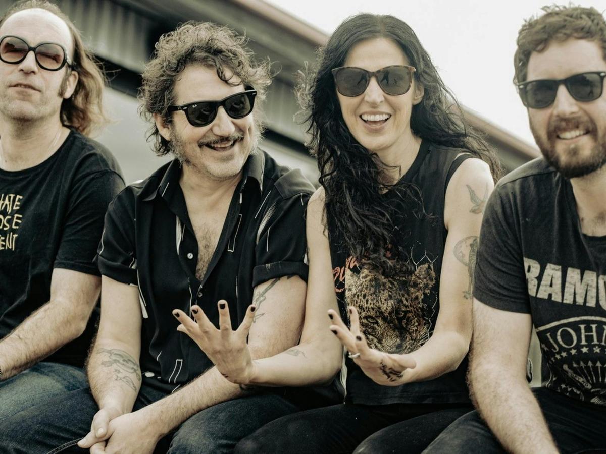 The Cruel Sea & Magic Dirt - Night at The Barracks