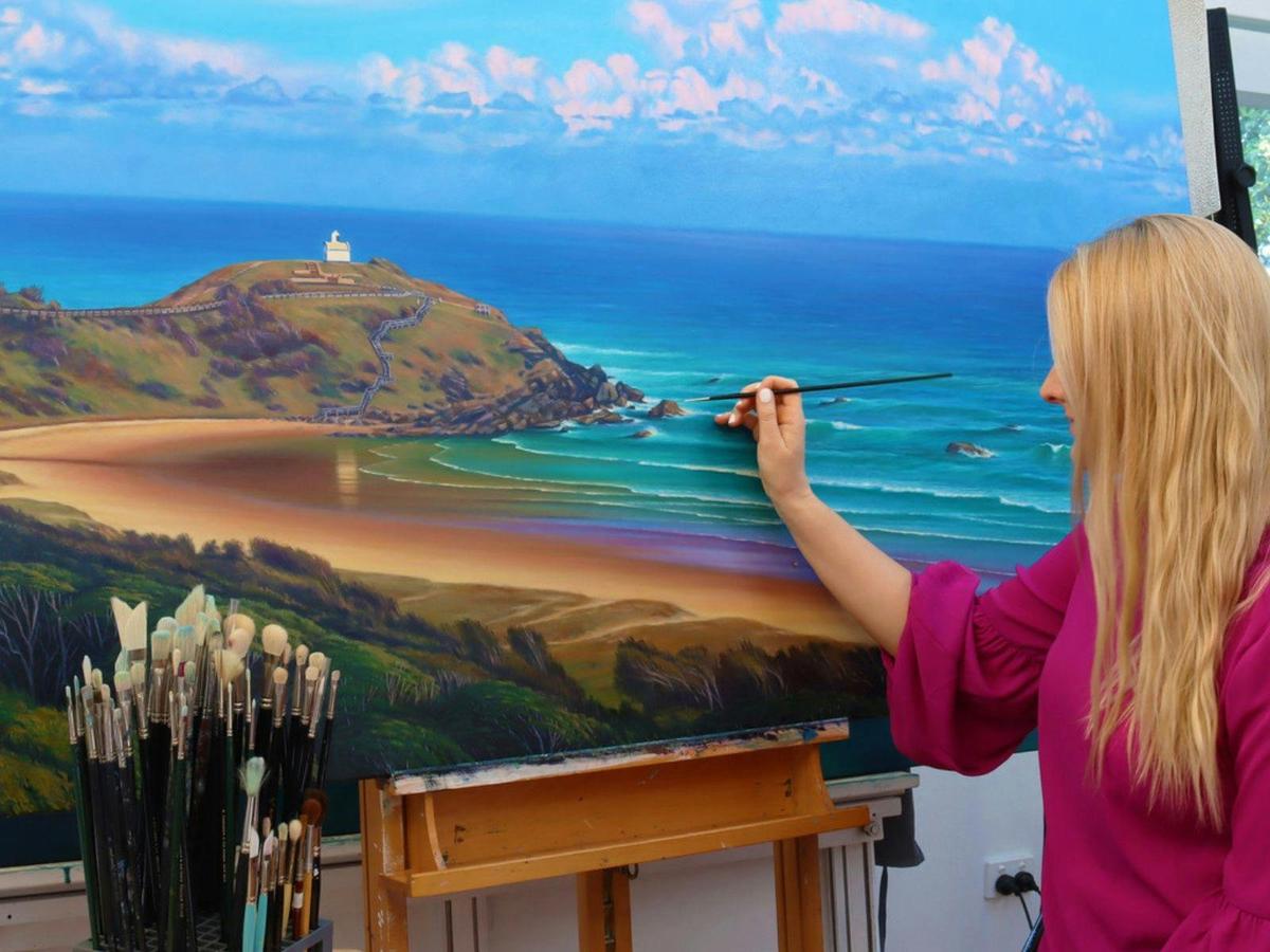 Nicola McLeay at her easel