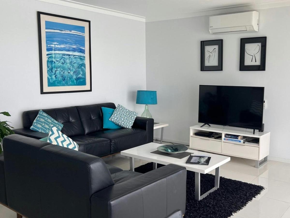 Lounge Room