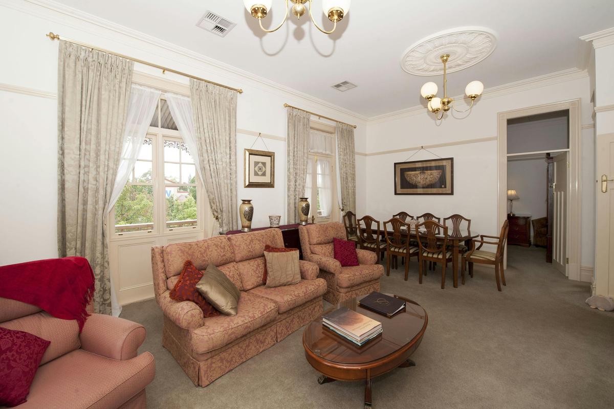 The Cobb & Co Court Boutique Hotel