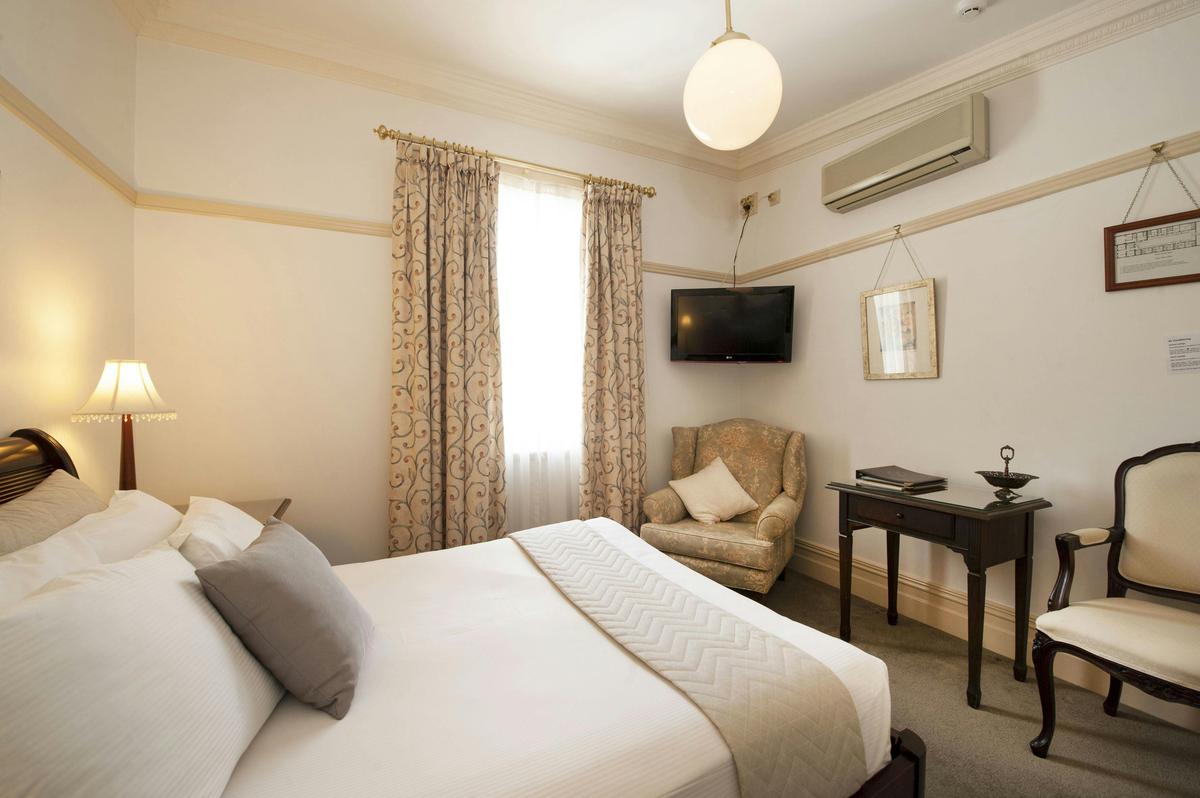 The Cobb & Co Court Boutique Hotel