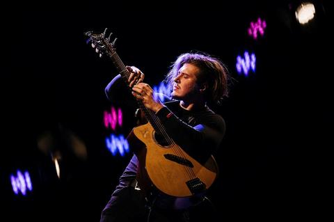Alexandr Misko - The International Guitar Sensation