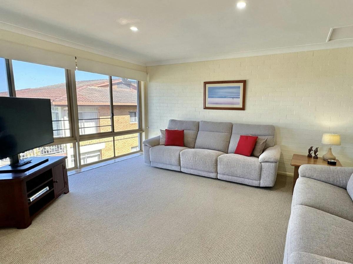 Second Lounge Room