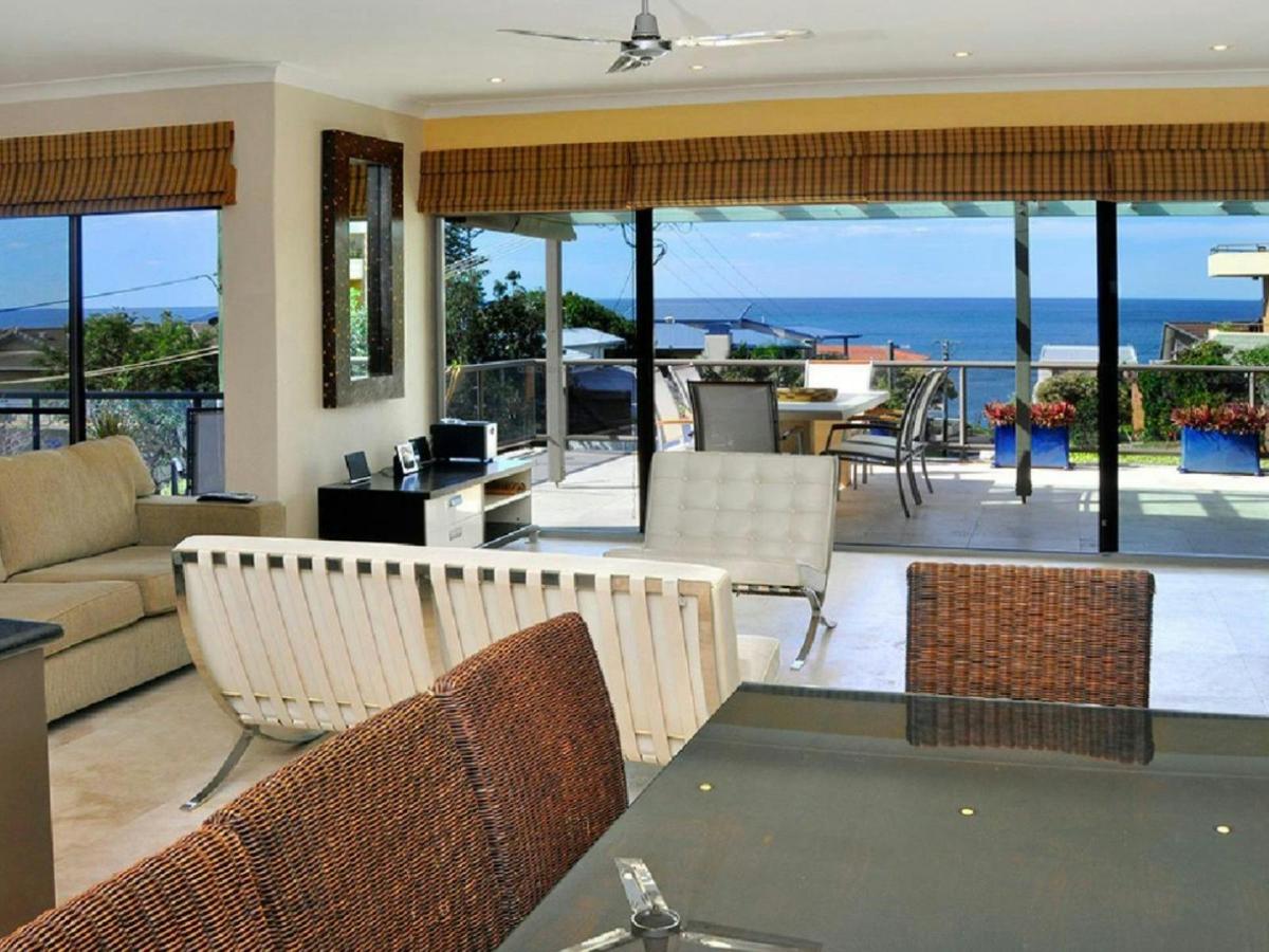 Lounge Room