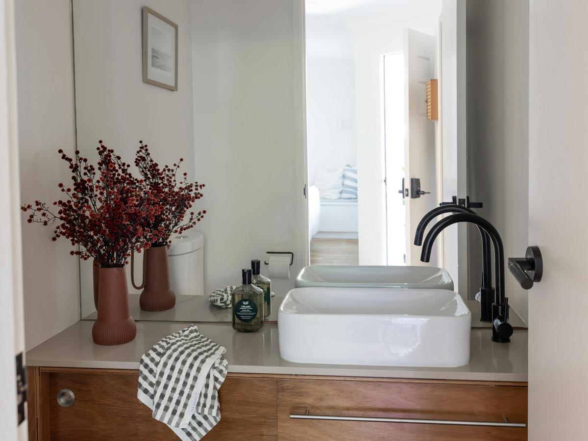Sea Notes Yamba NSW powder room