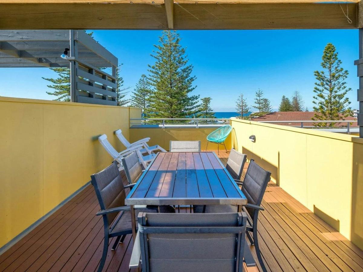 Rooftop Deck